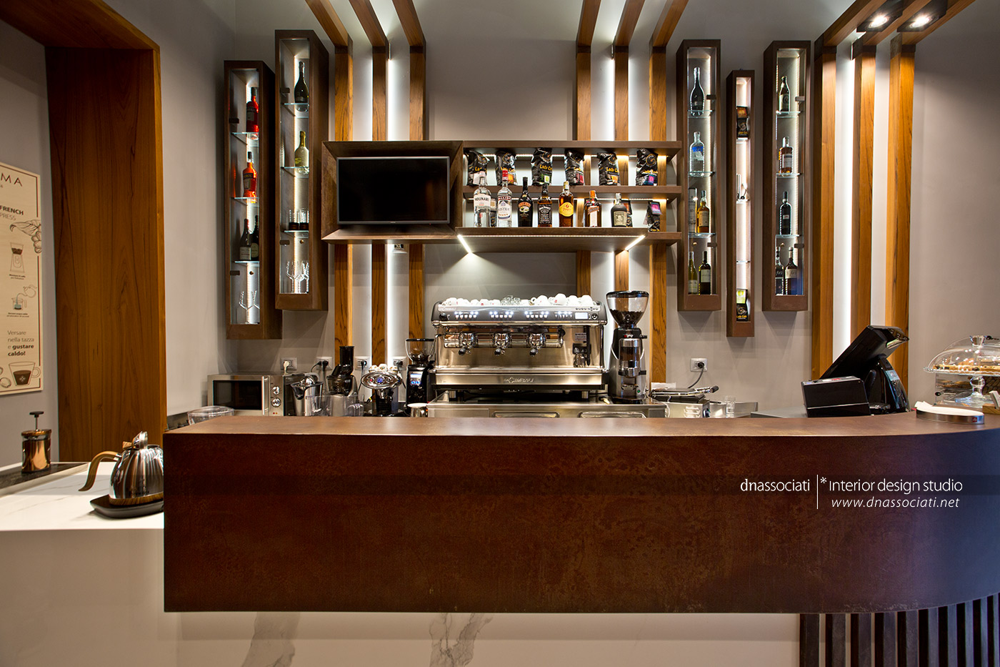 Cozy and warm environment of our Bottega del Caffe in Italy.