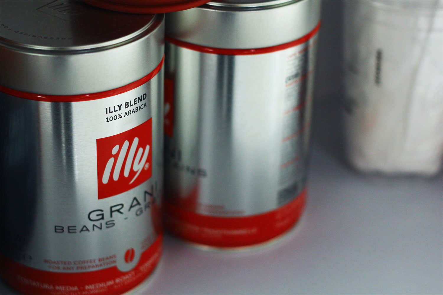 Yeap, this famous Italian blend is in our list. Enjoy the perfectly balanced of nine highest-order Arabica beans in a blend with a delightfully distinct taste and aroma.